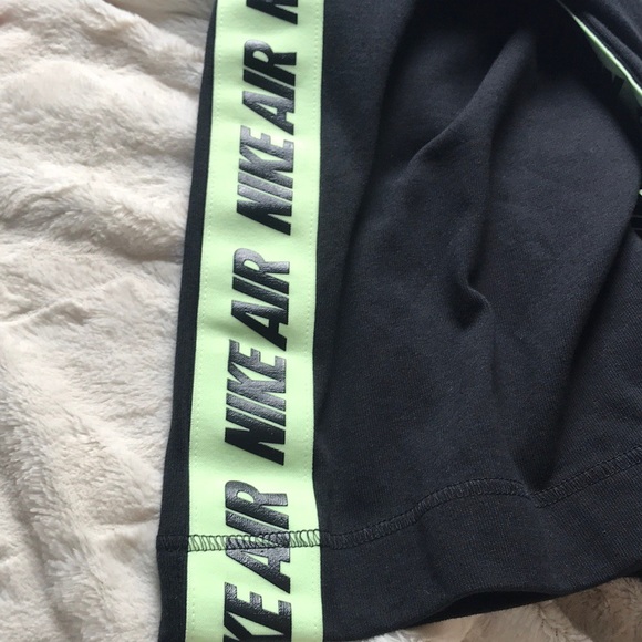 Nike Air sports T shirt - Picture 3 of 5